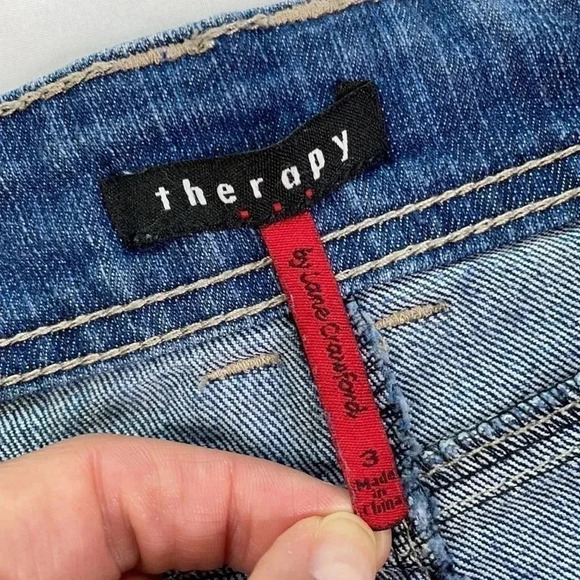 Therapy Destressed Denim Jean Shorts Sz 3 - Picture 4 of 11